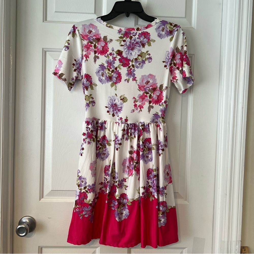 White Birch Keep Talking Floral Mini Skort Dress- Size S - Picture 3 of 11